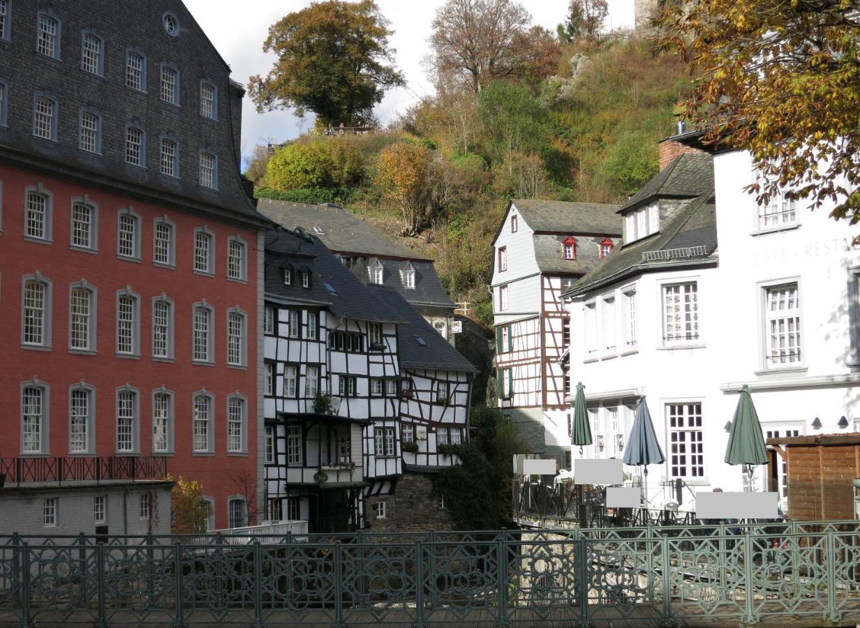 Historisches Haus Im Herzen Von מונשאו מראה חיצוני תמונה
