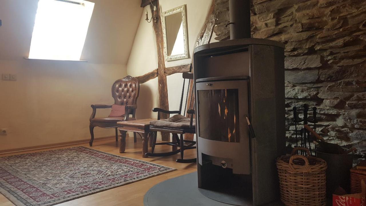 Historisches Haus Im Herzen Von מונשאו מראה חיצוני תמונה